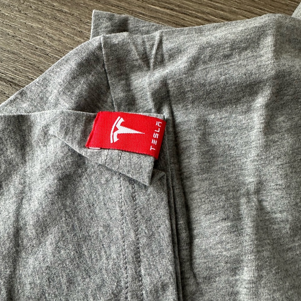 Men’s Tesla Gray Polo Shirt Size S